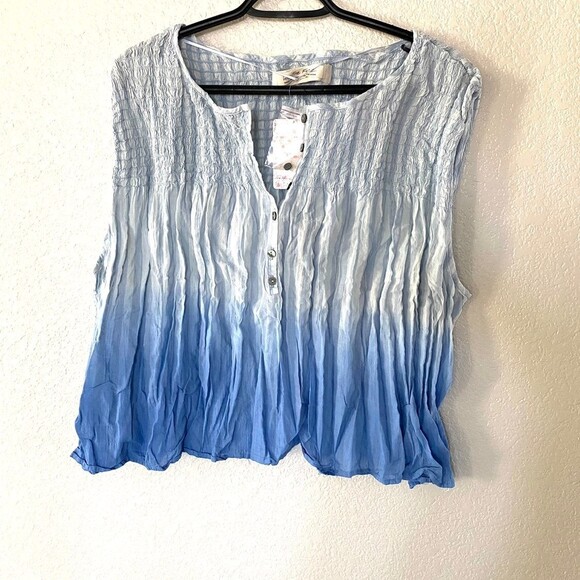 Free People Blouse Top Blue Size Small S Smocked Henley Ombre $78 New - Picture 4 of 6